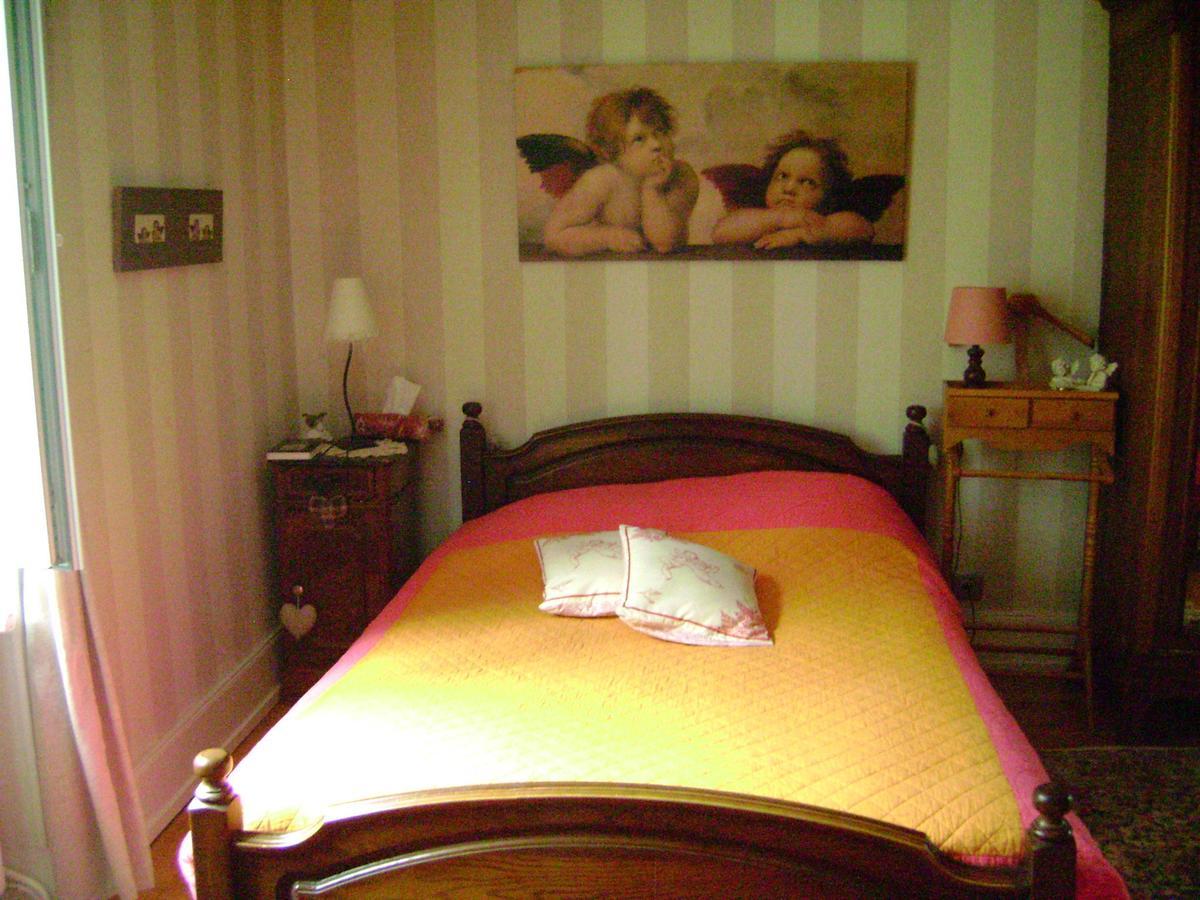 Les Volets Bleus Alsace Vosges Bed & Breakfast Urbes Ruang foto